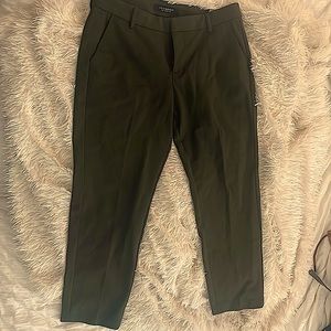 Olive green straight leg pants. Liverpool Los Angeles size approx 12P/smoke free